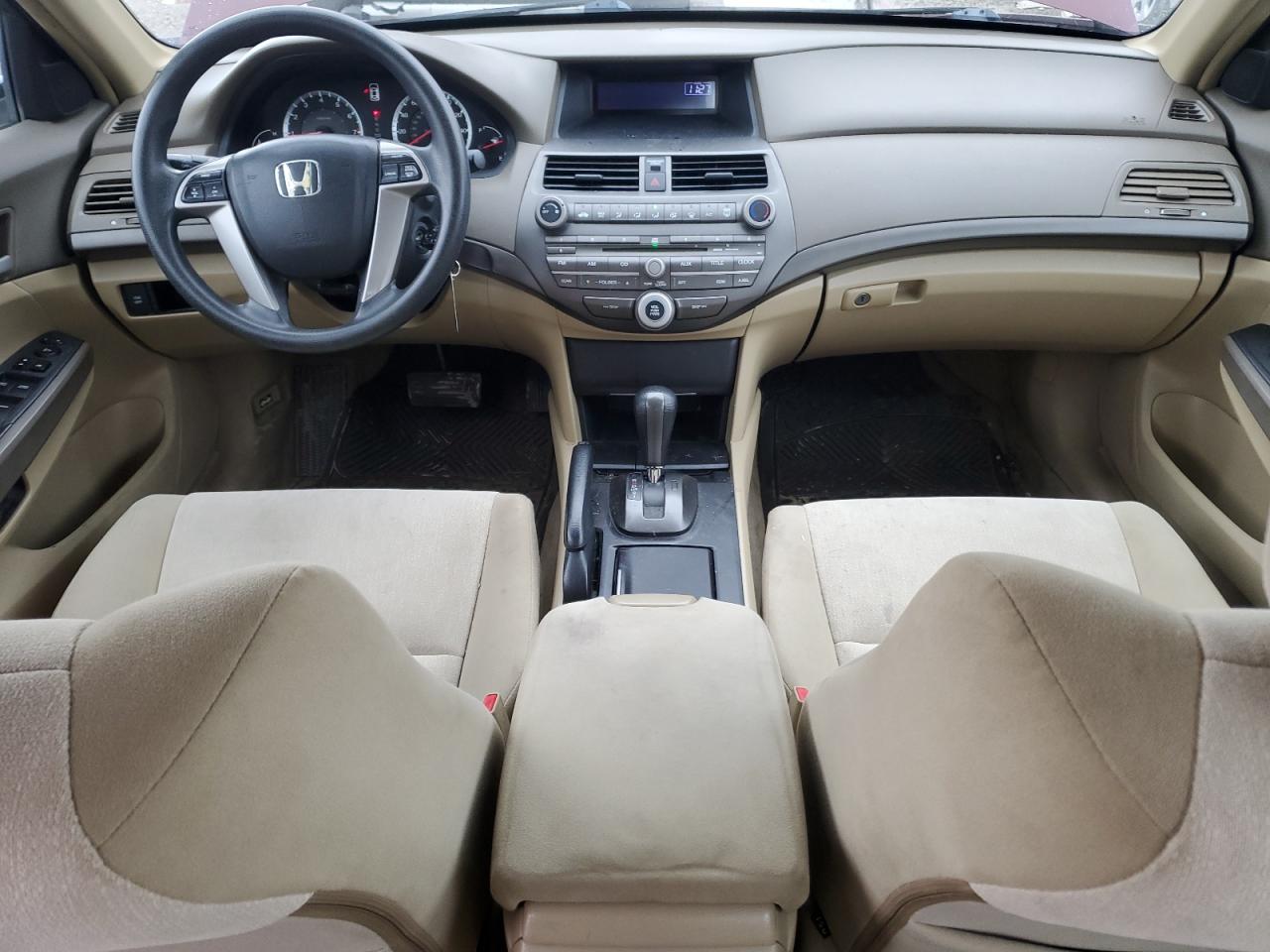 2009 Honda Accord - Image 8