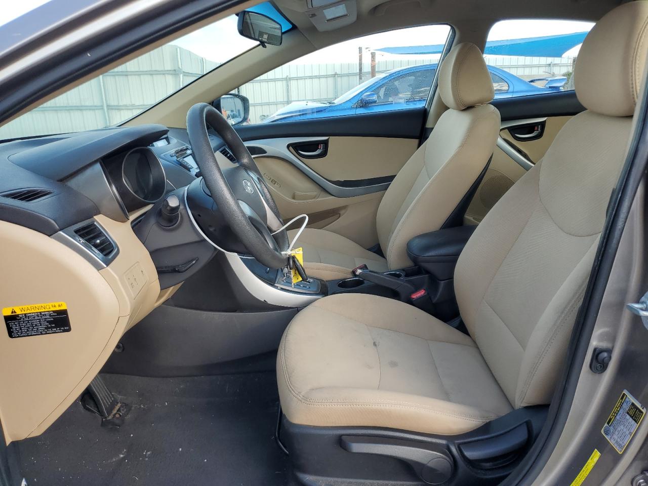 2013 Hyundai Elantra - Image 7