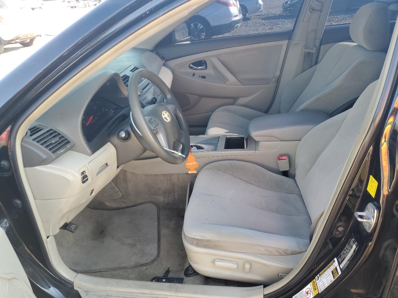 2011 Toyota Camry - Image 7