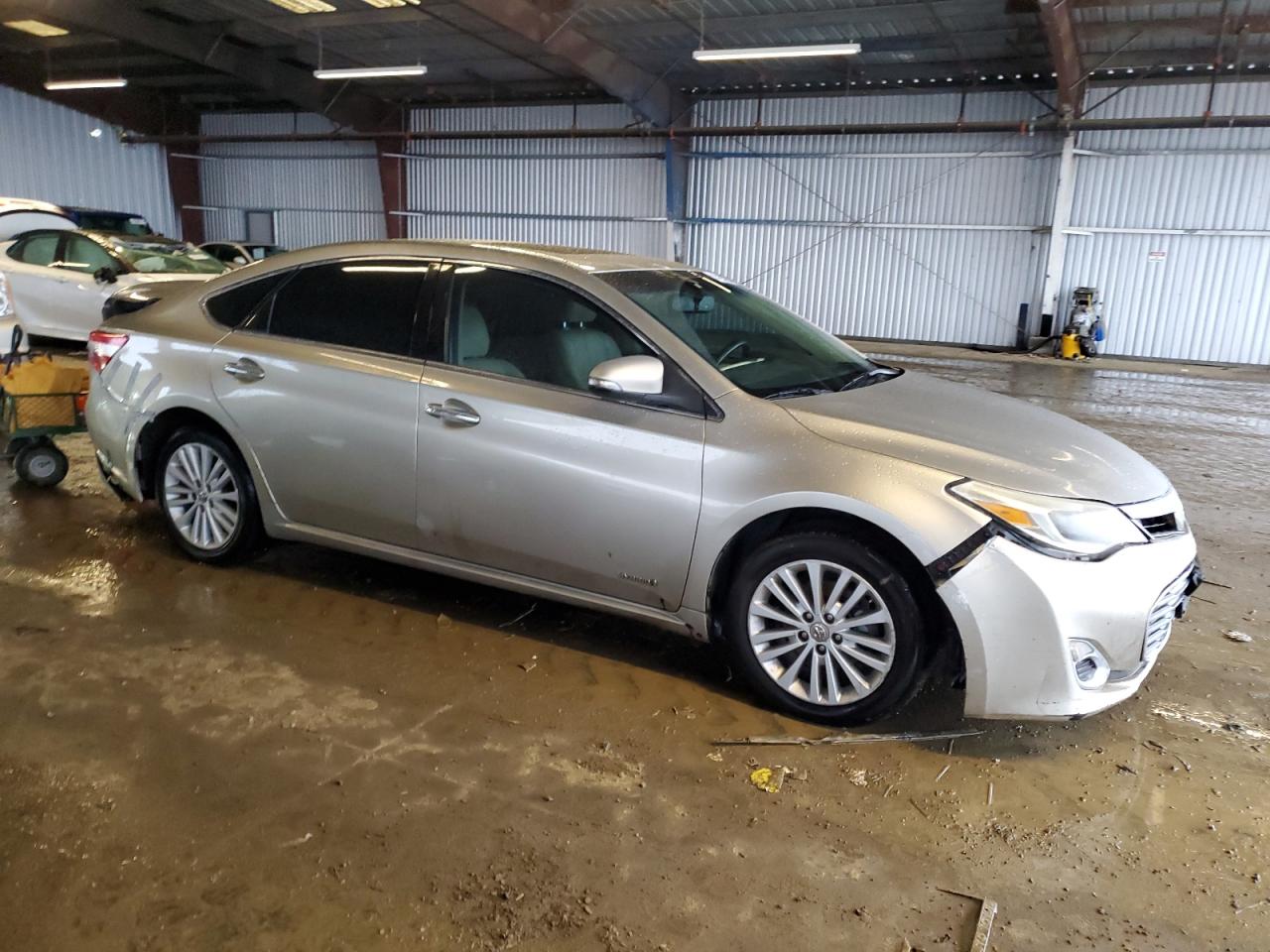 2014 Toyota Avalon - Image 4