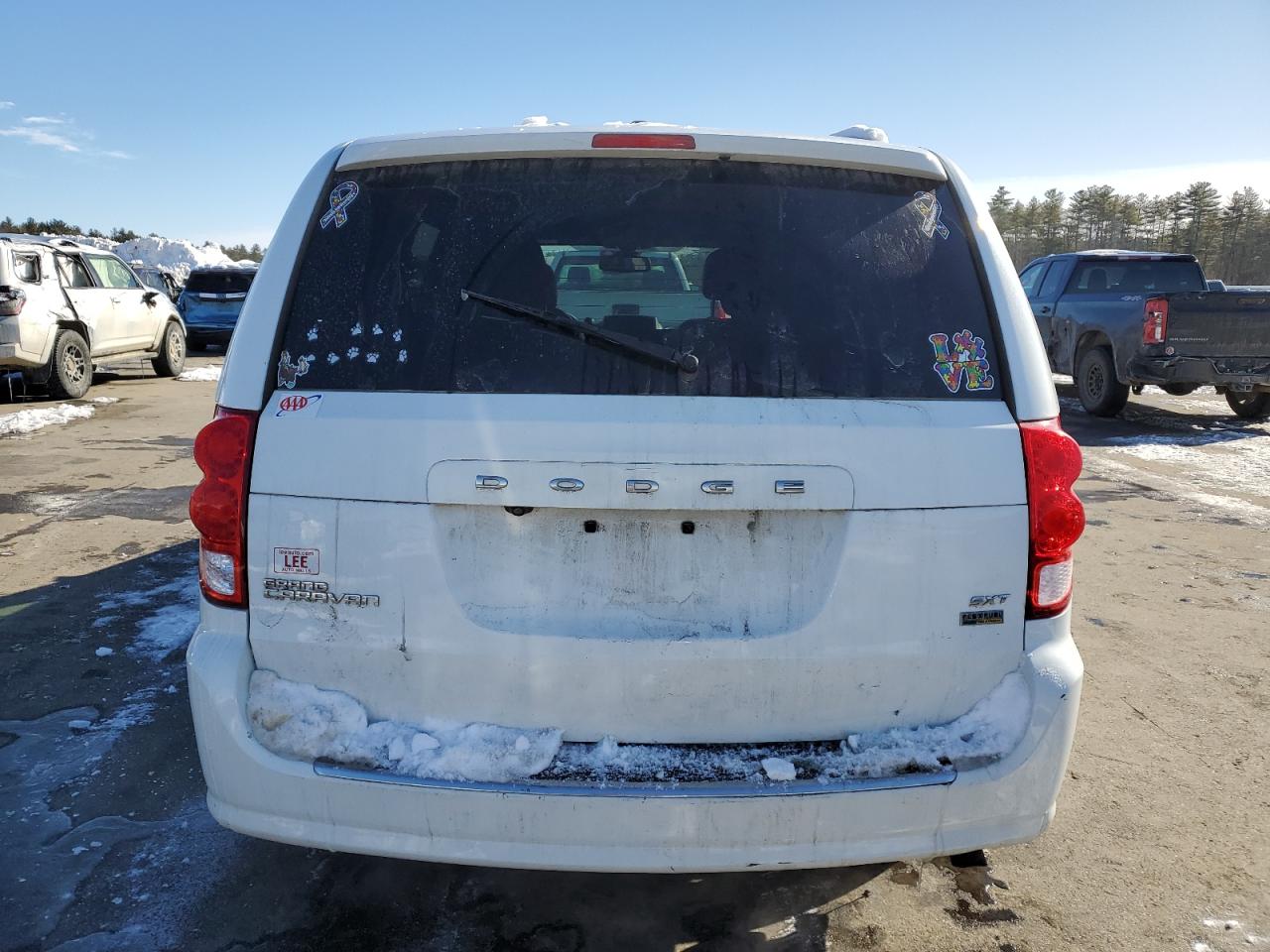2019 Dodge Caravan - Image 6