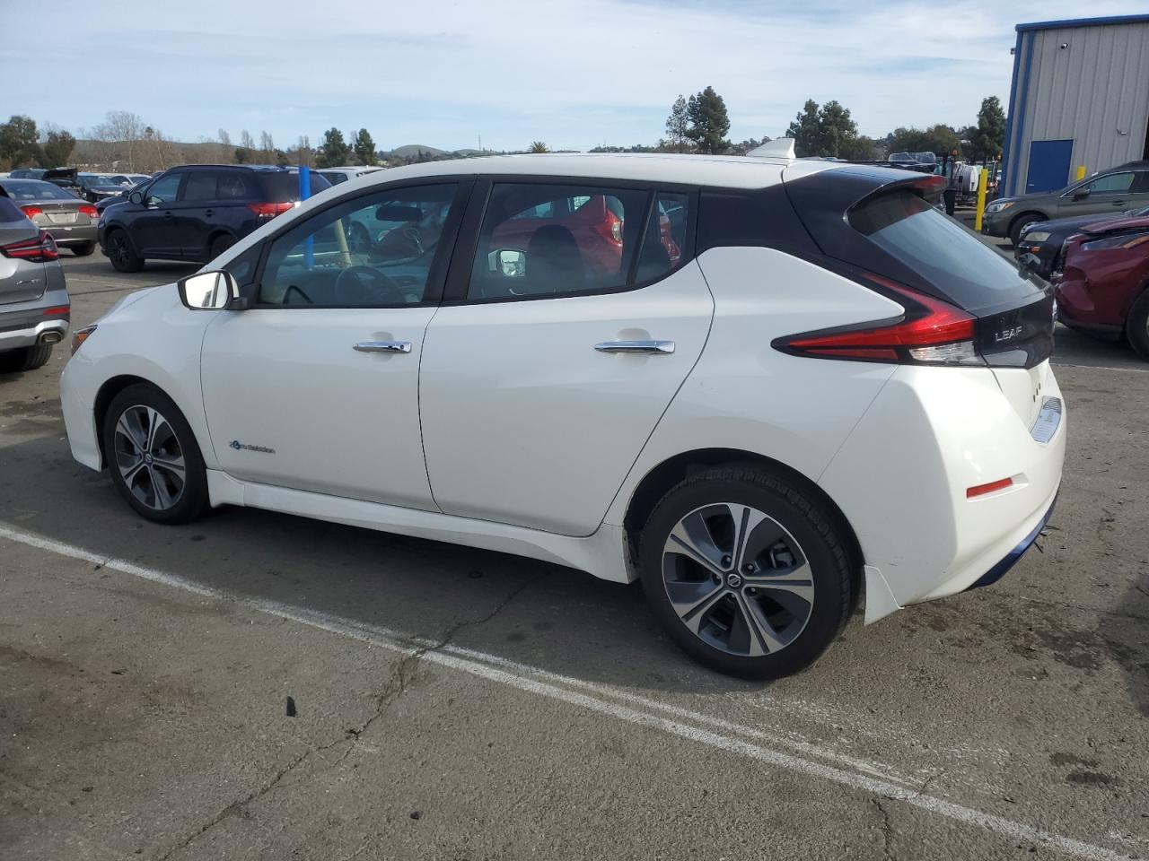 2019 Nissan Leaf - Image 2
