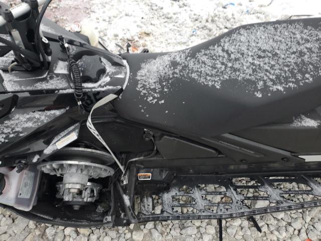 2019 SKIDOO SNOWBMOBIL