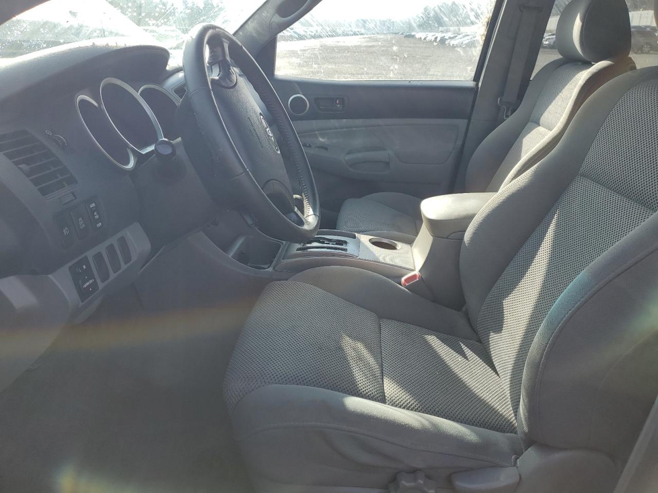 2006 Toyota Tacoma - Image 7