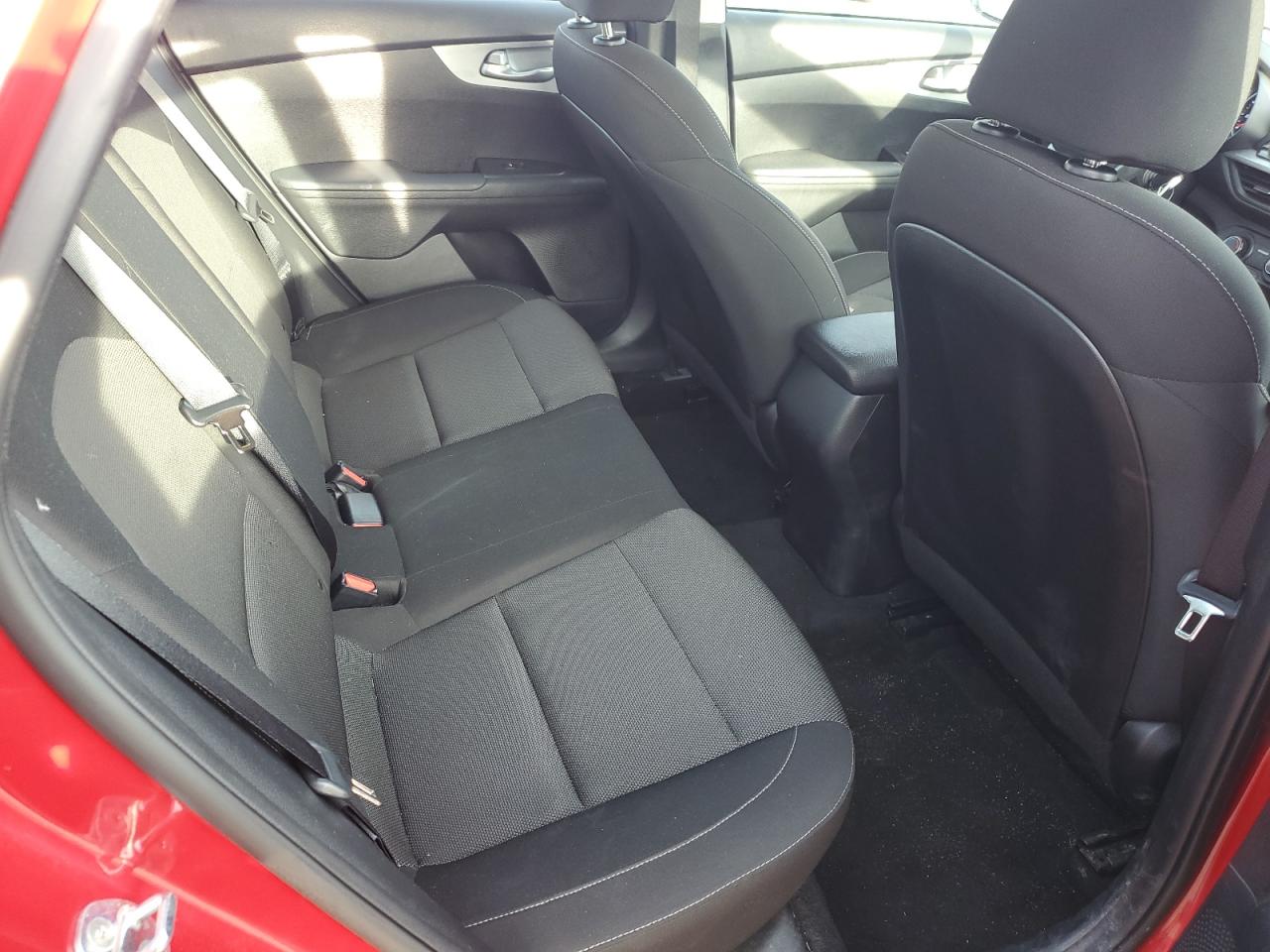 2023 Kia Forte - Image 10