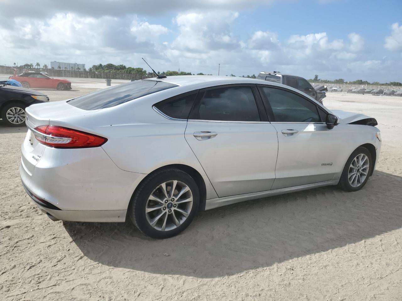 2017 Ford Fusion - Image 3