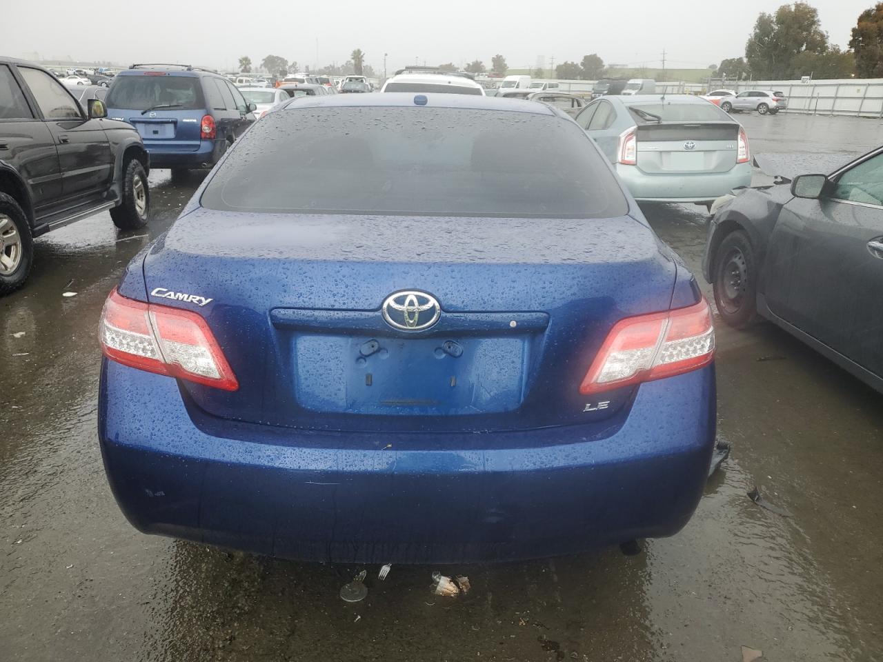 2010 Toyota Camry - Image 6