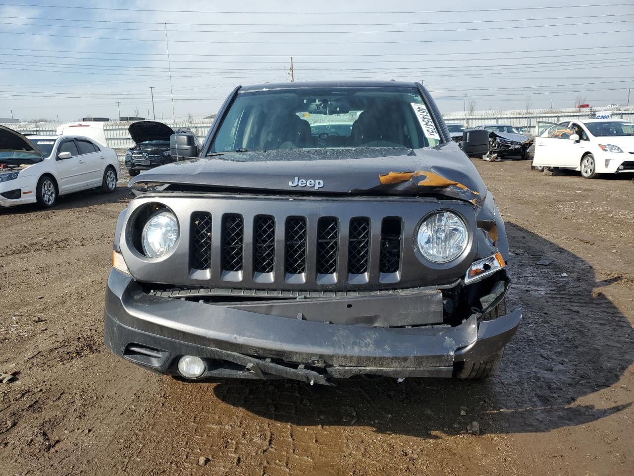 2016 Jeep Liberty (Patriot) - Image 5