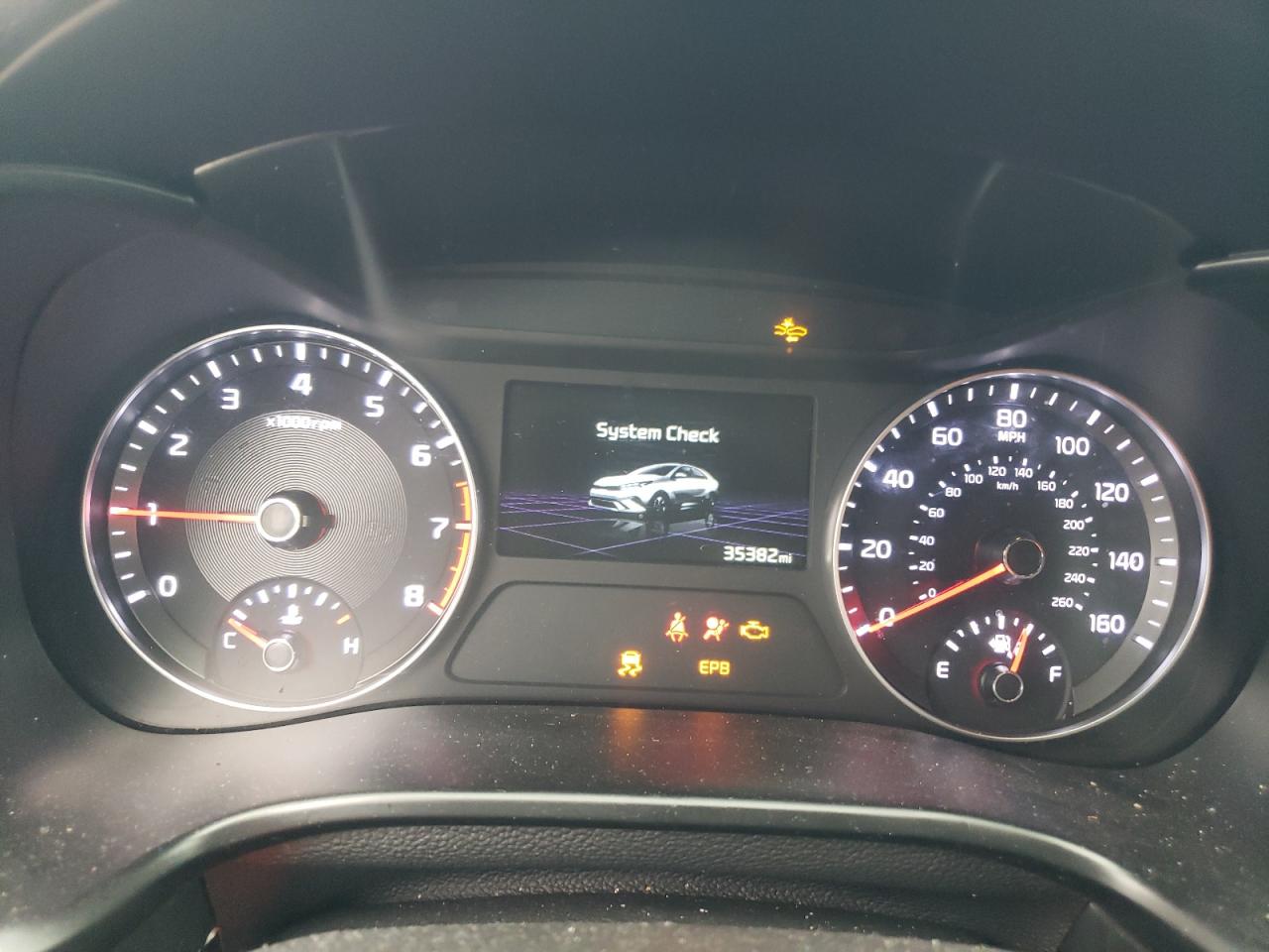 2023 Kia Forte - Image 9