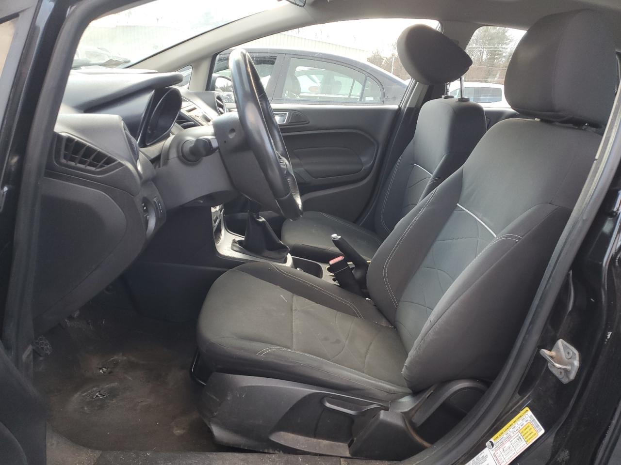 2014 Ford Fiesta - Image 7