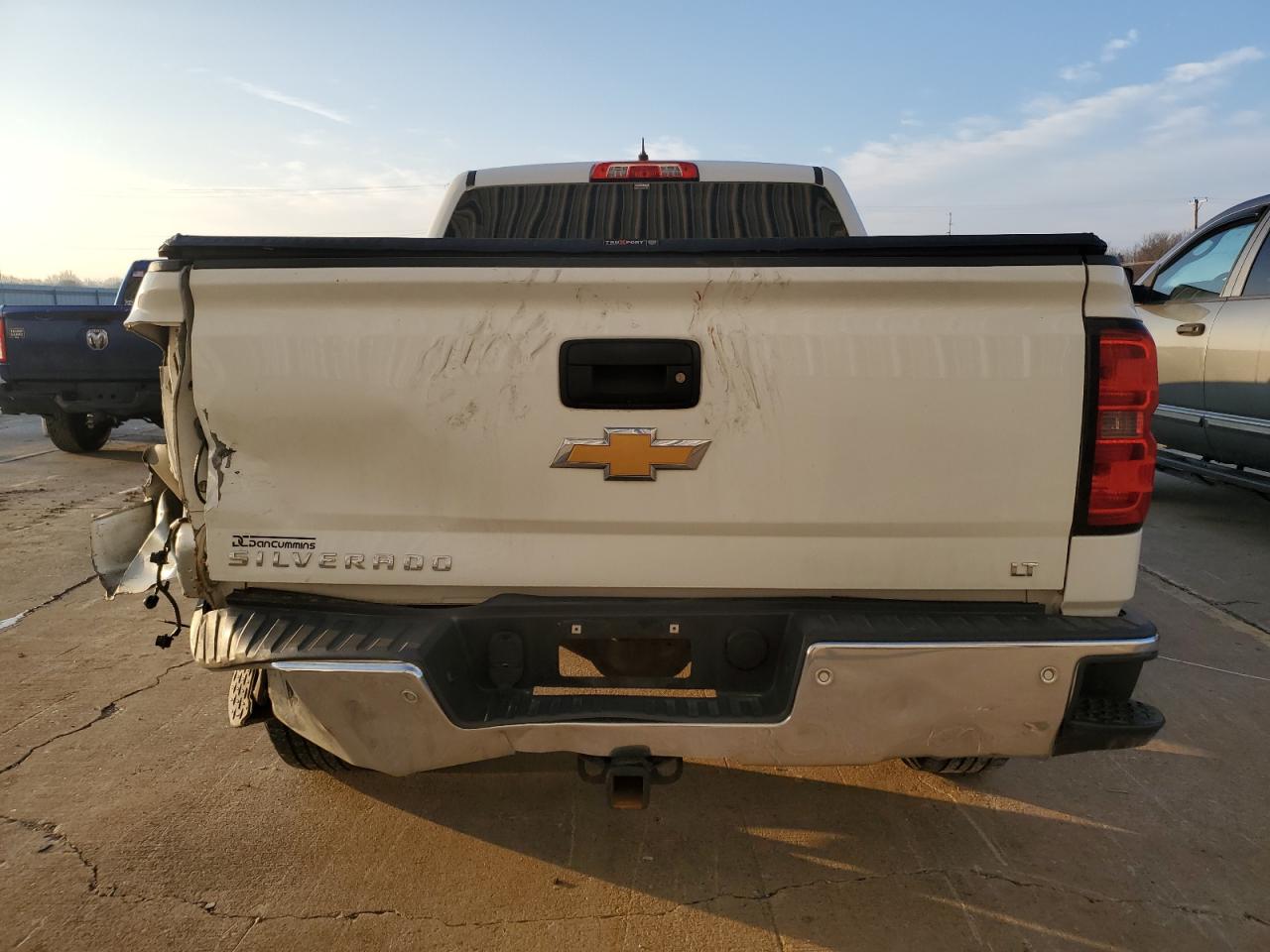 2014 Chevrolet Silverado - Image 6