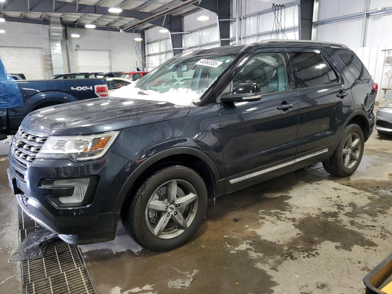 2017 Ford Explorer - Image 1