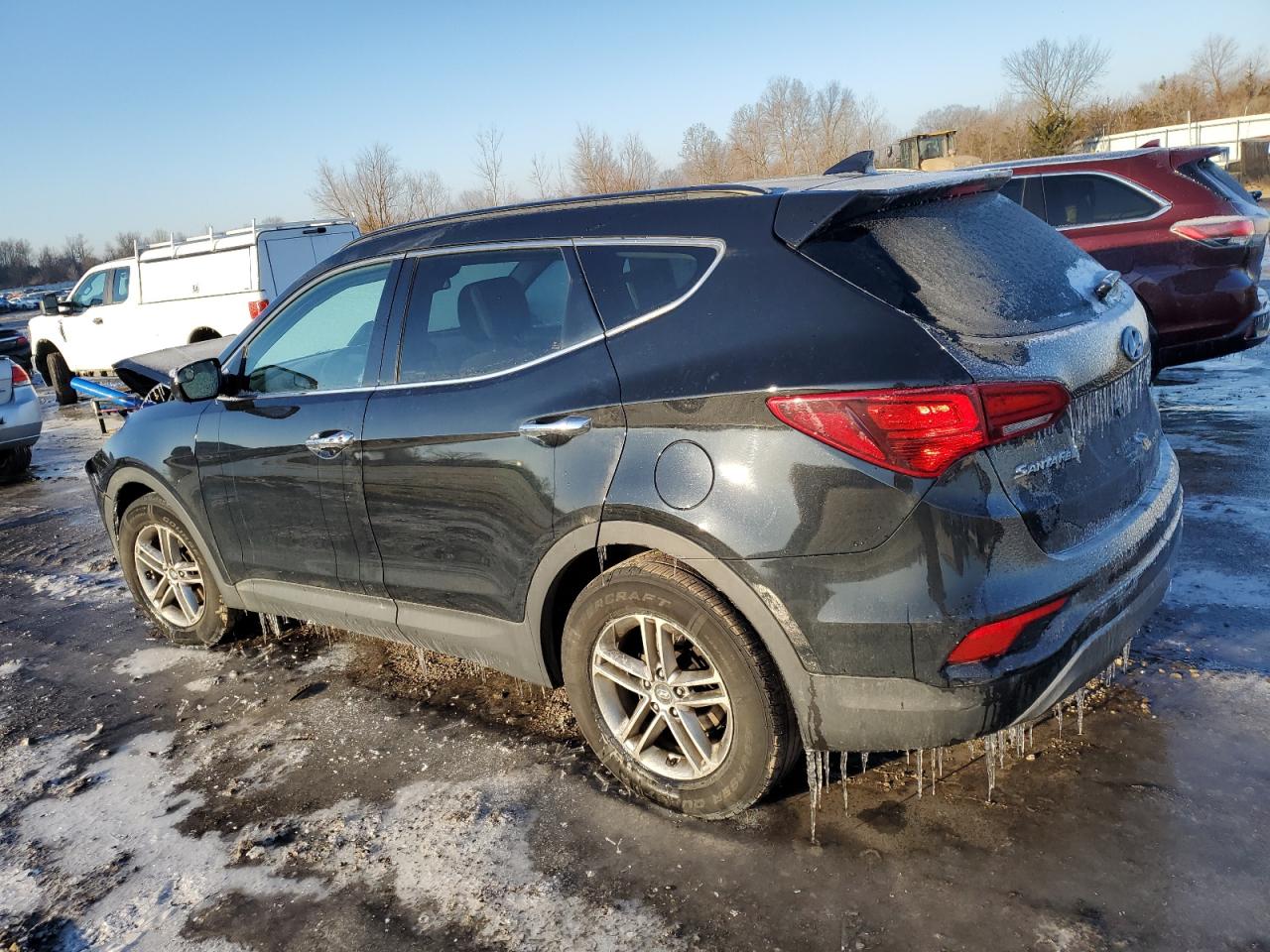 2018 Hyundai Santa Fe - Image 2