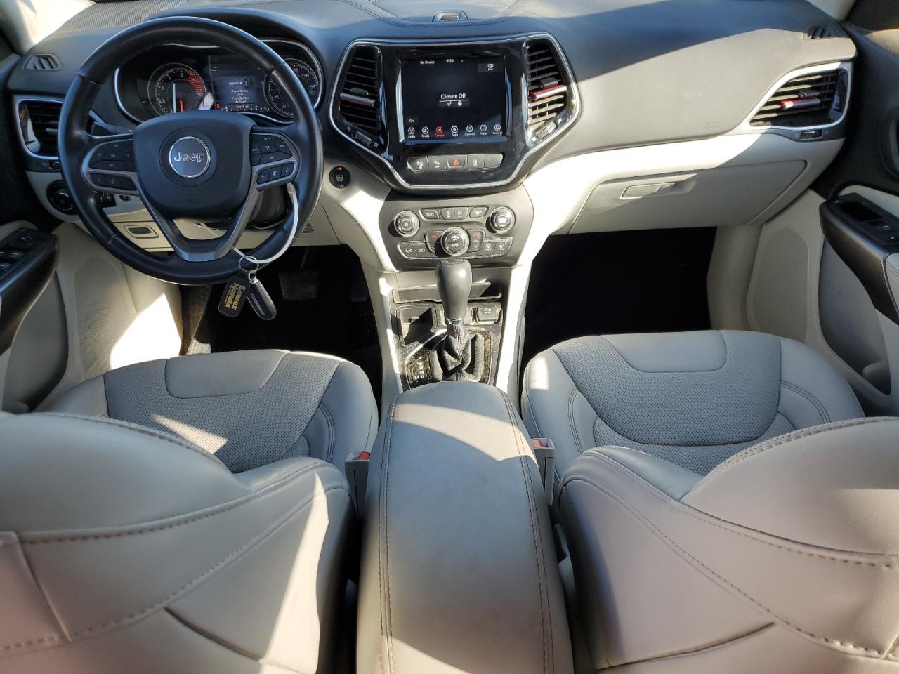 2020 Jeep Grand Cherokee - Image 8