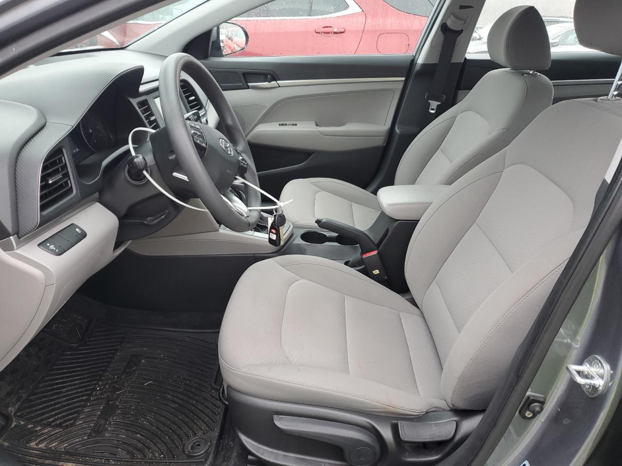 2019 Hyundai Elantra - Image 7