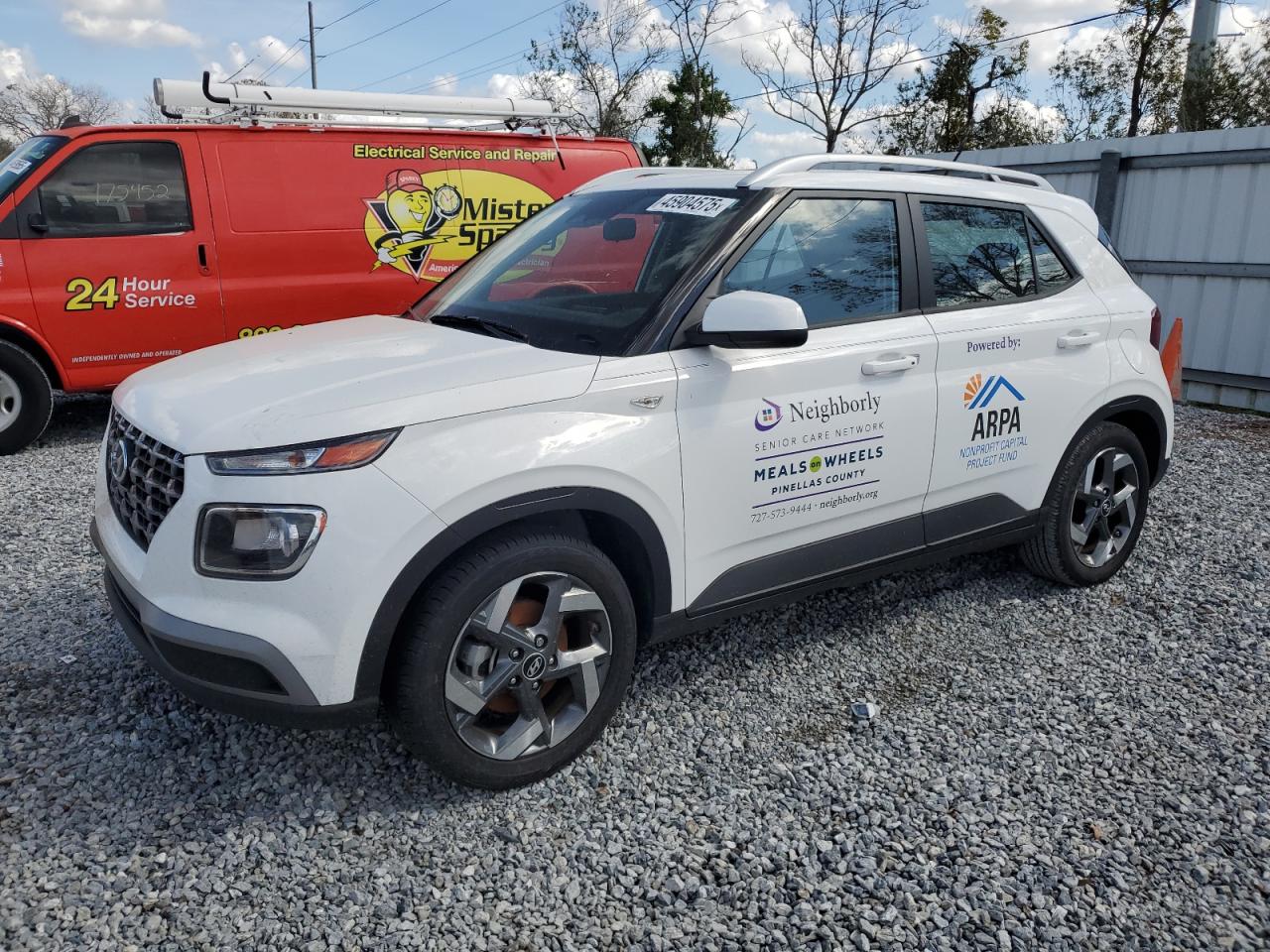 2024 Hyundai Venue Sel na sprzedaż w Riverview, FL - Water/Flood