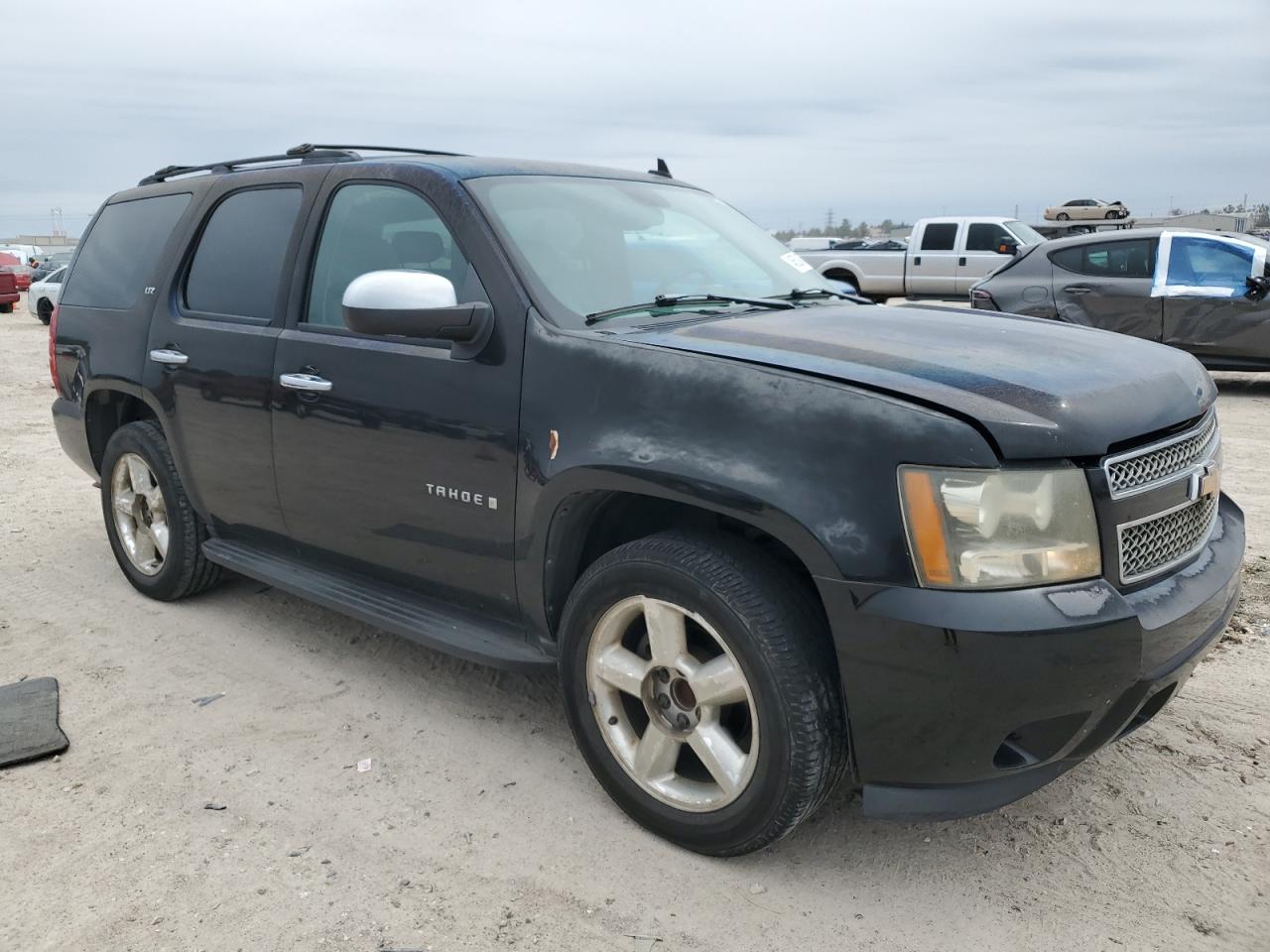 2007 Chevrolet Tahoe - Image 4