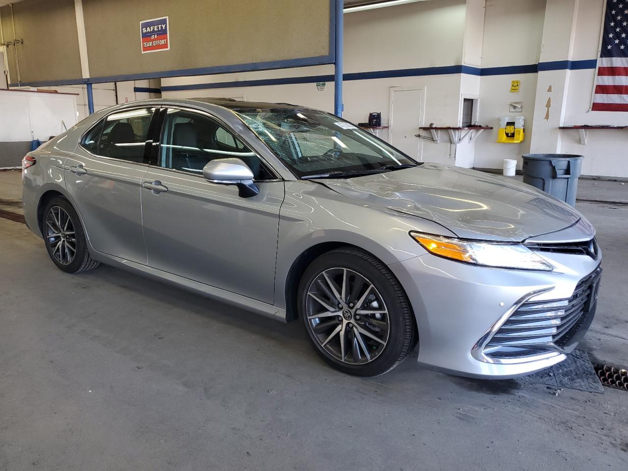 2023 Toyota Camry - Image 4