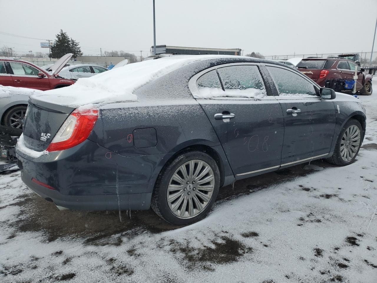 2014 Lincoln MKS - Image 3