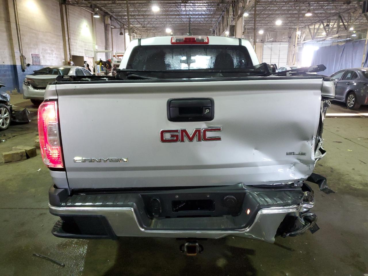 2017 GMC Canyon - Image 6