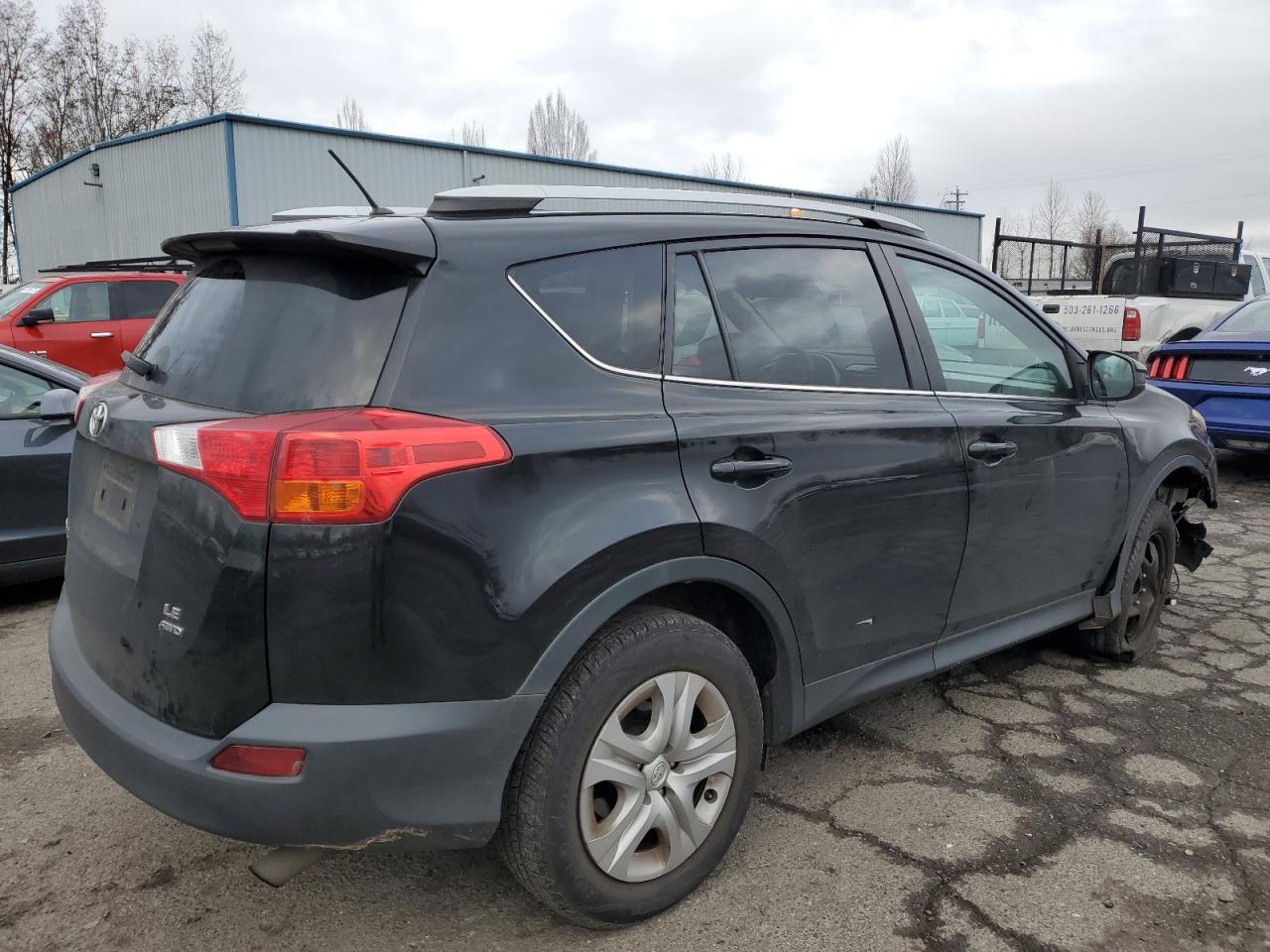 2014 Toyota RAV 4 - Image 3