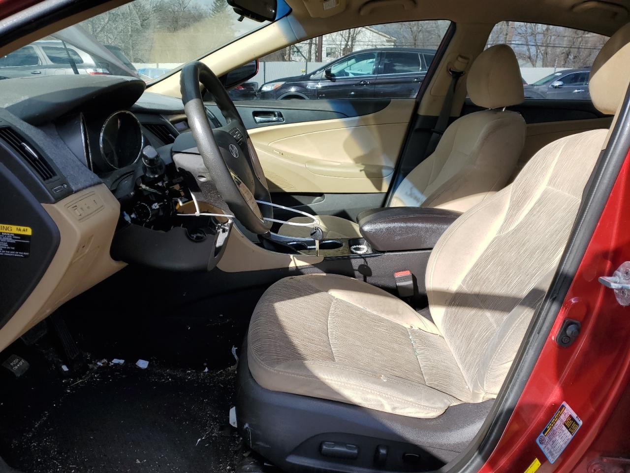 2012 Hyundai Sonata - Image 7