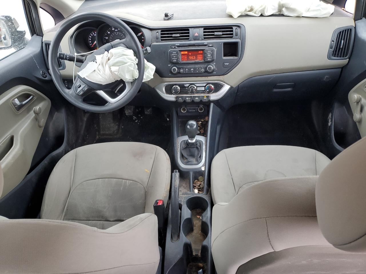 2015 Kia Rio - Image 8