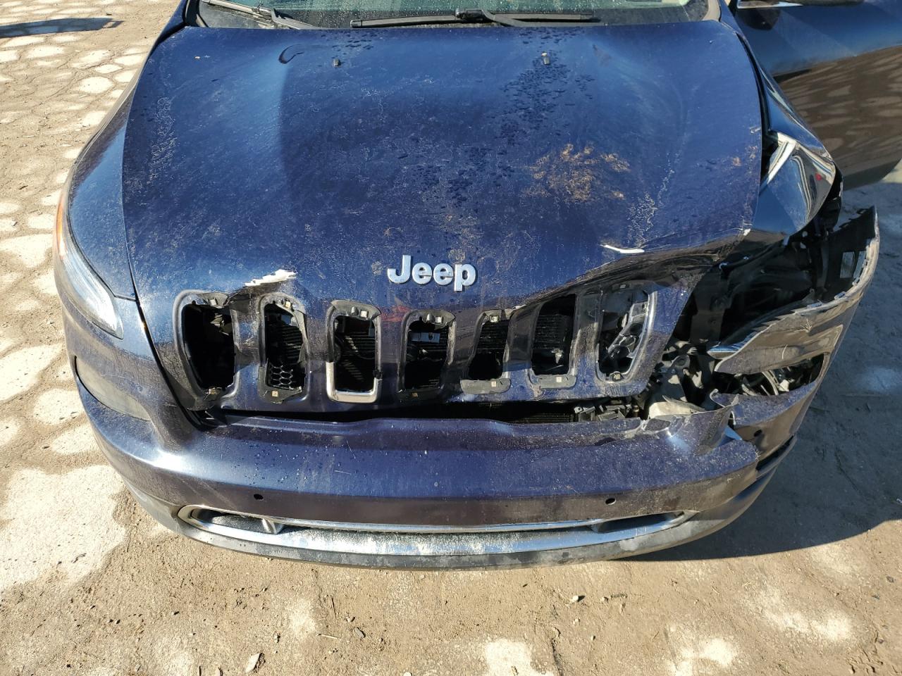 2016 Jeep Grand Cherokee - Image 13