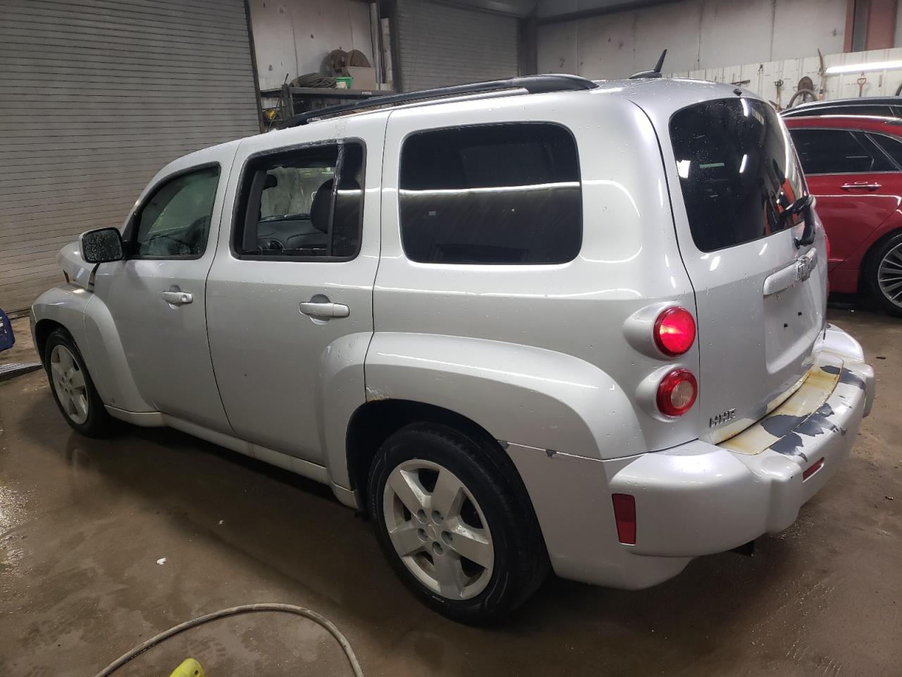 2009 Chevrolet HHR - Image 2