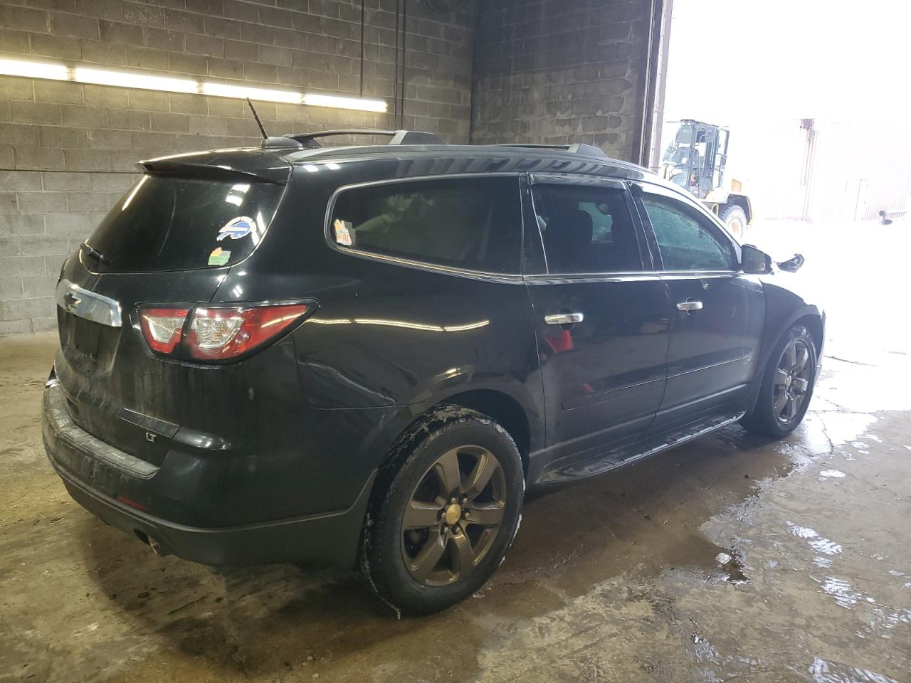 2017 Chevrolet Traverse - Image 3