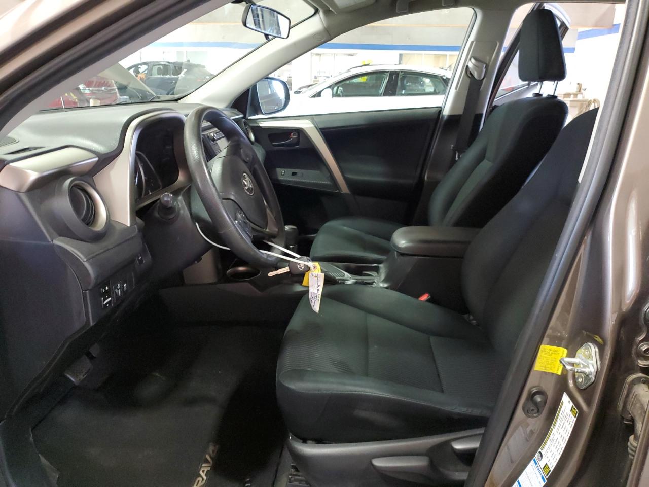 2015 Toyota RAV 4 - Image 7