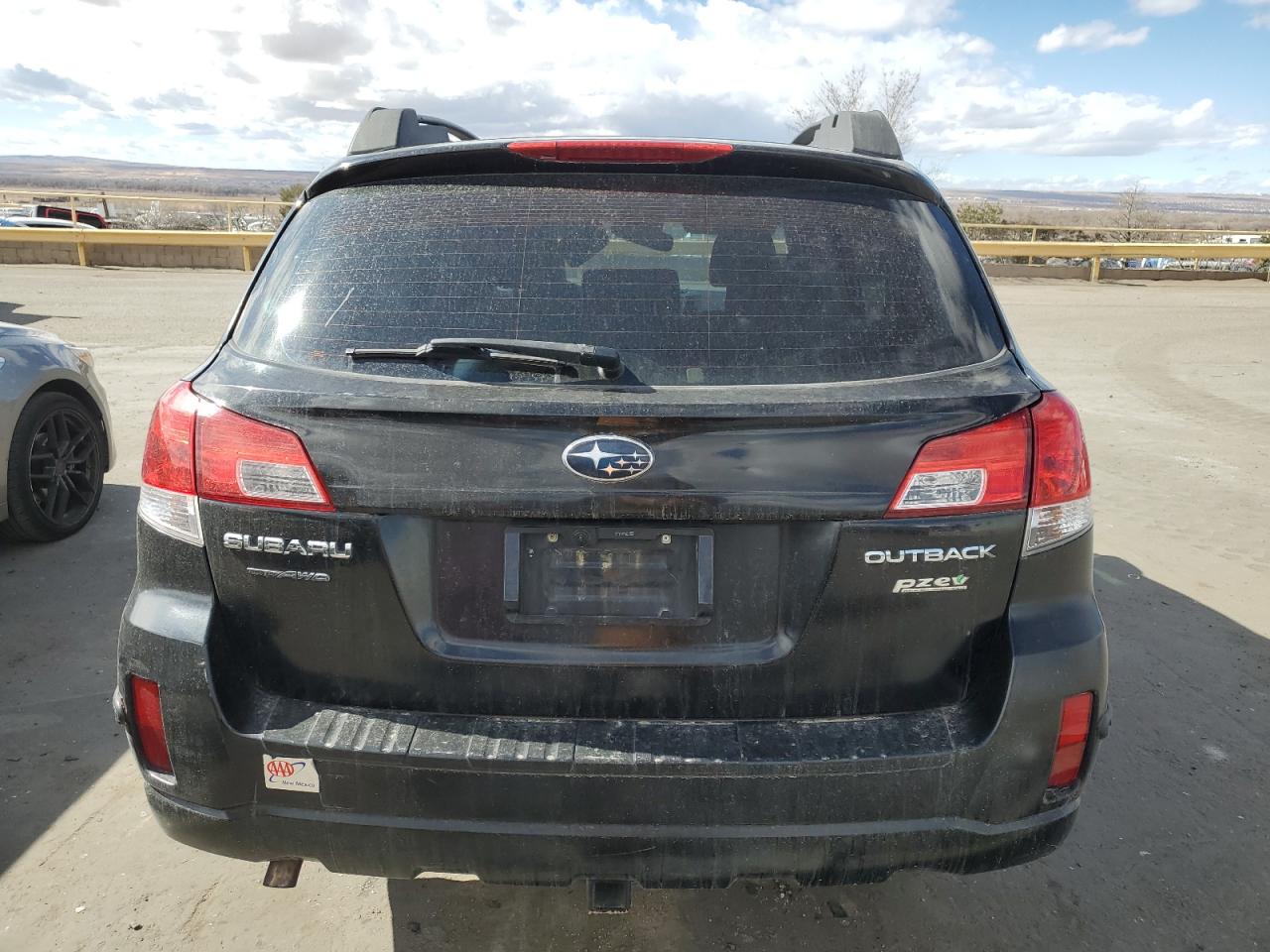 2013 Subaru Outback - Image 6
