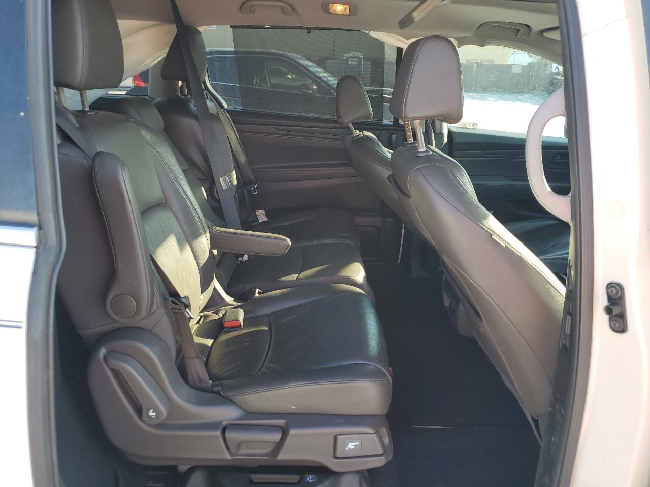 2019 Honda Odyssey - Image 11