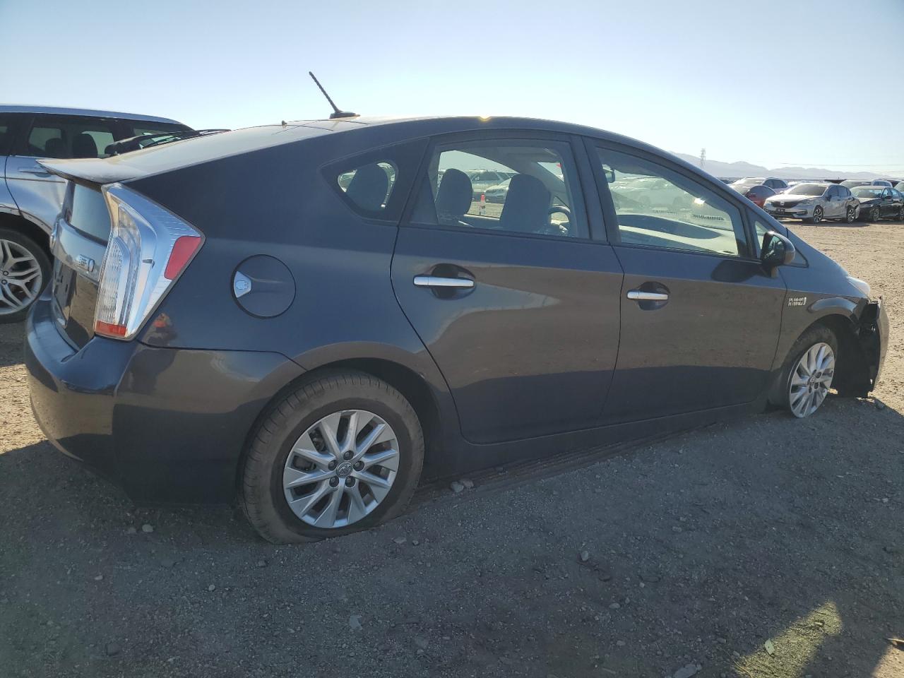 2014 Toyota Prius - Image 3