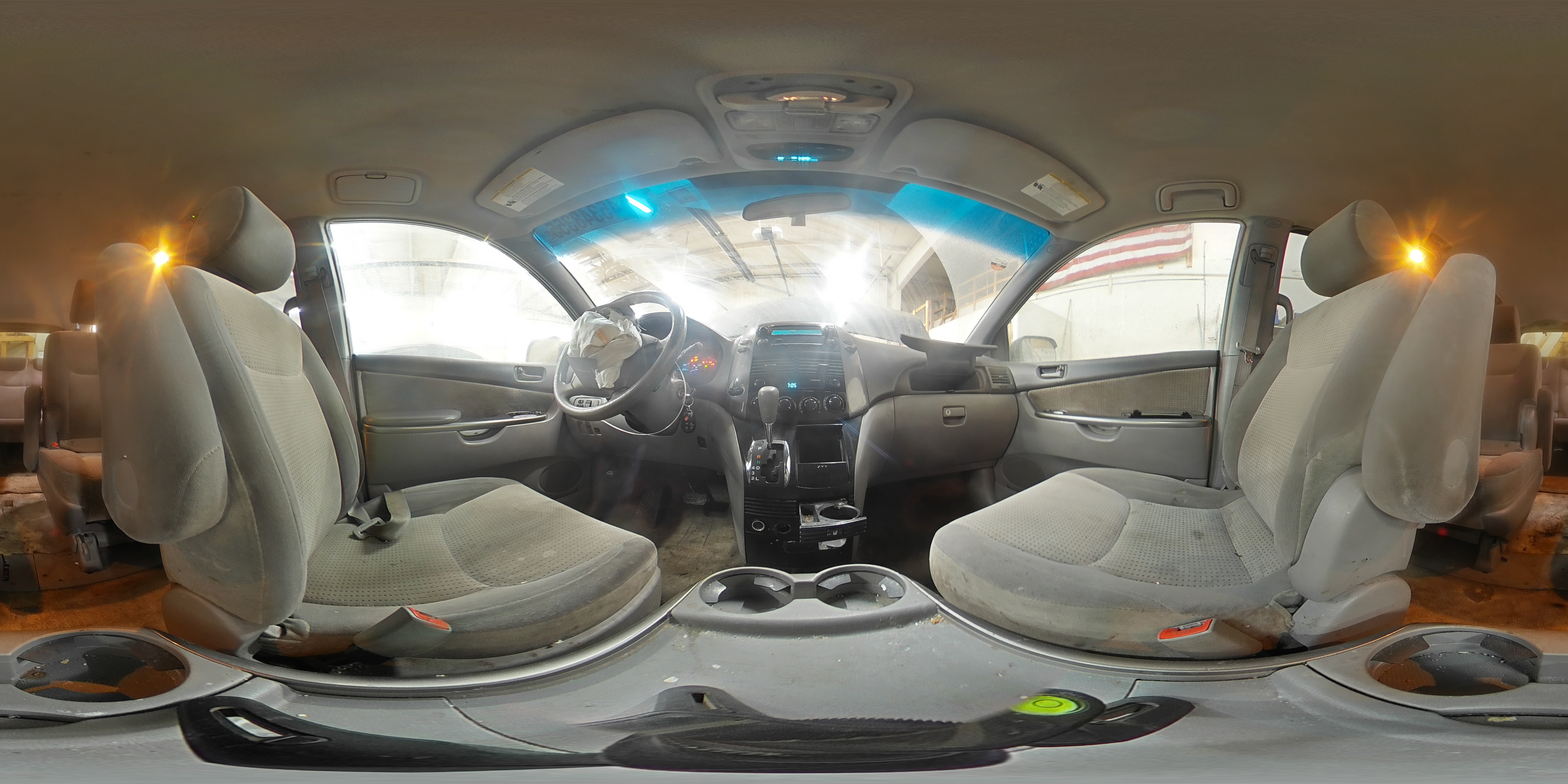 2009 Toyota Sienna - Image 14