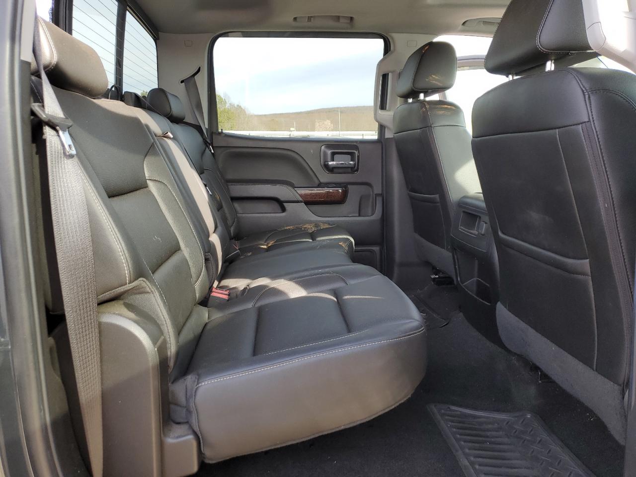 2018 GMC Sierra - Image 10