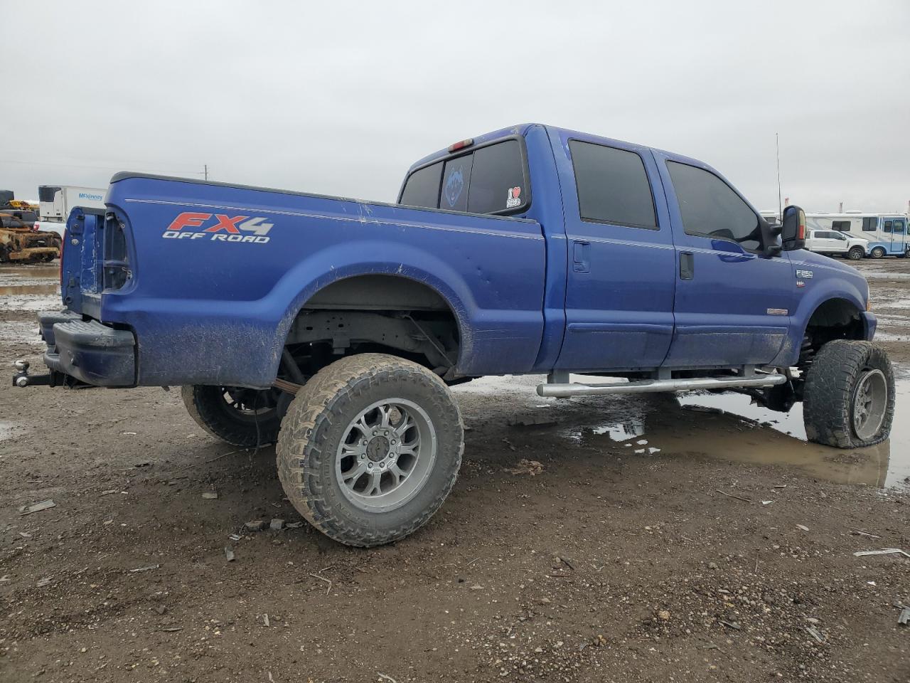 2003 Ford F250 - Image 4