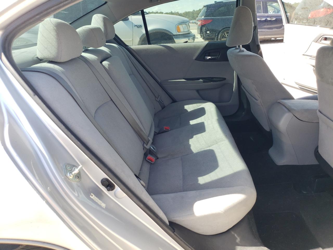 2013 Honda Accord - Image 10