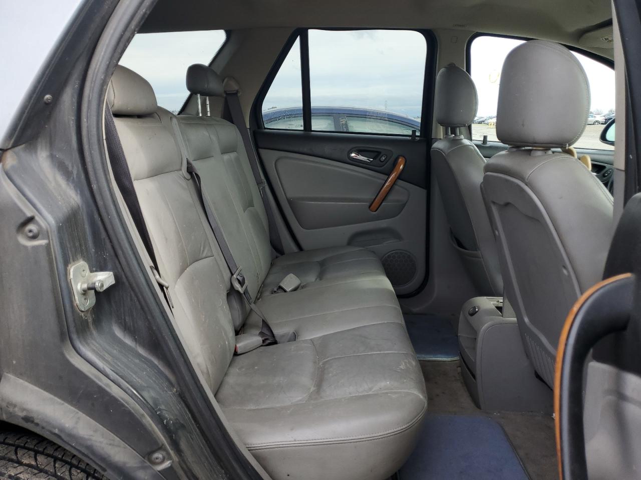 2006 Saturn VUE - Image 11