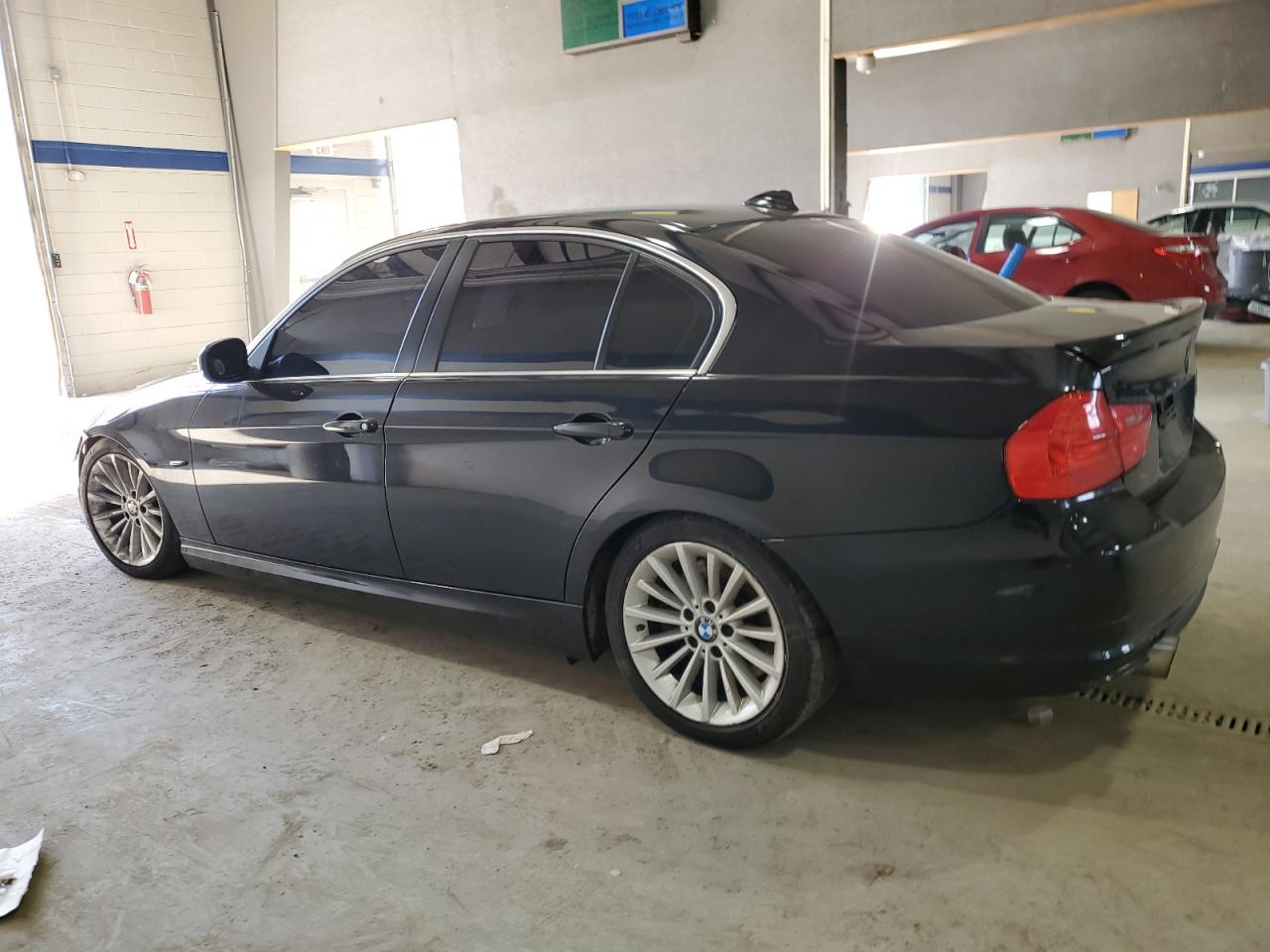 2011 BMW 3er - Image 2