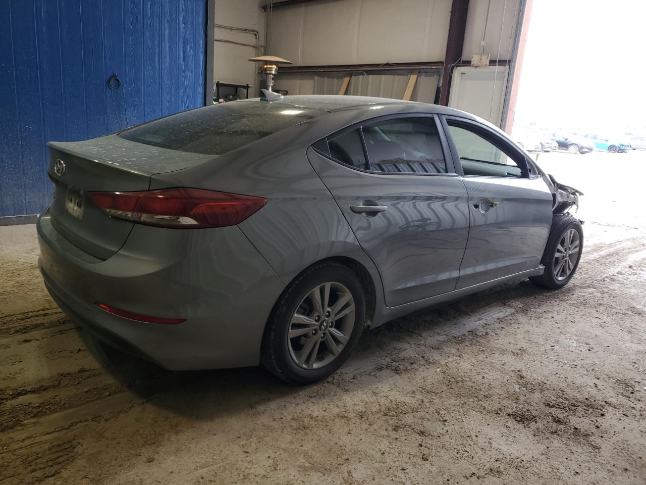 2018 Hyundai Elantra - Image 3