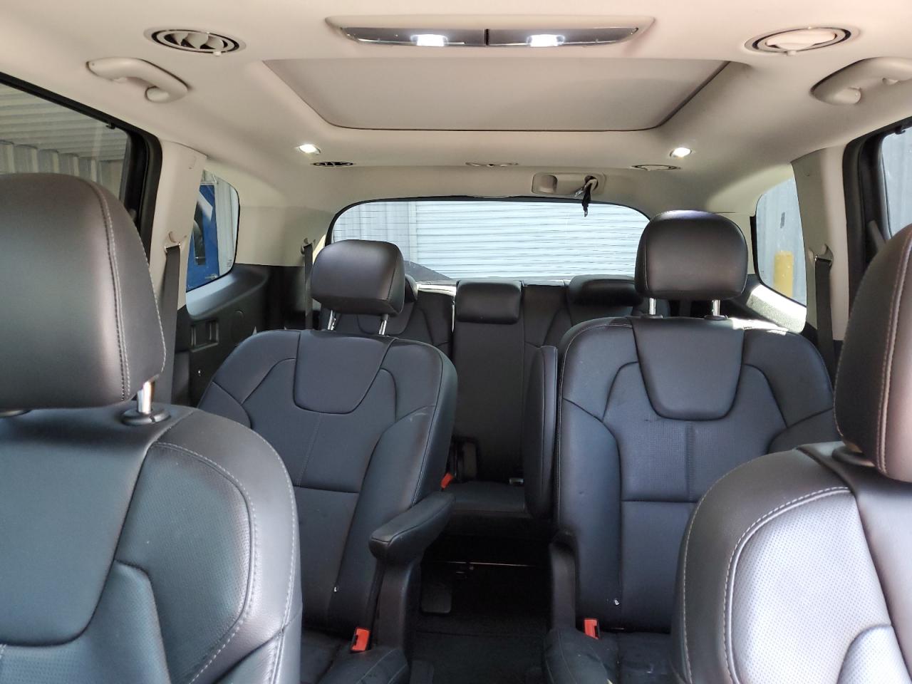 2021 Kia Telluride - Image 10