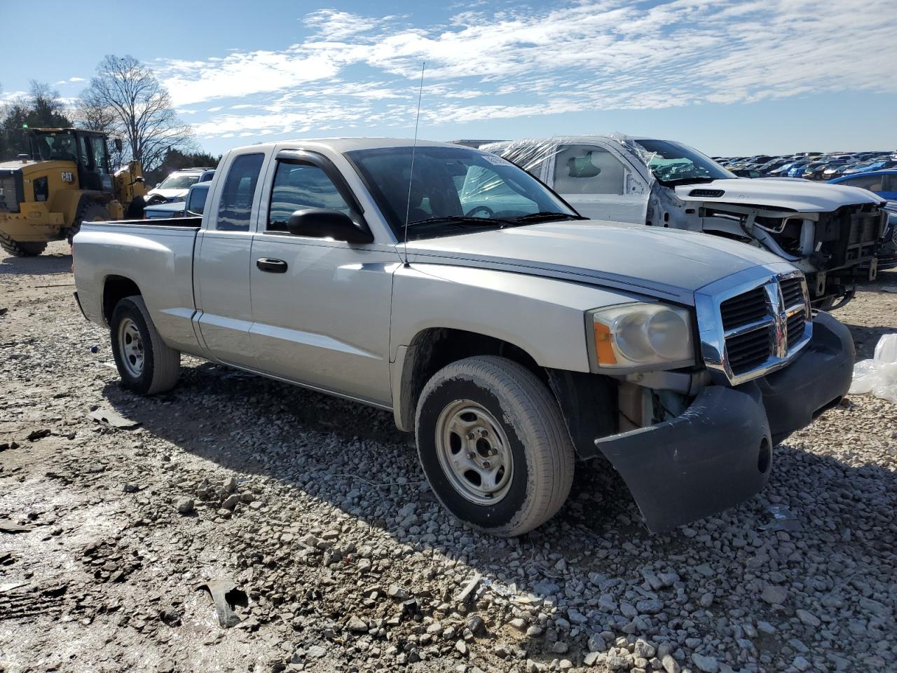 2007 Dodge Dakota - Image 4