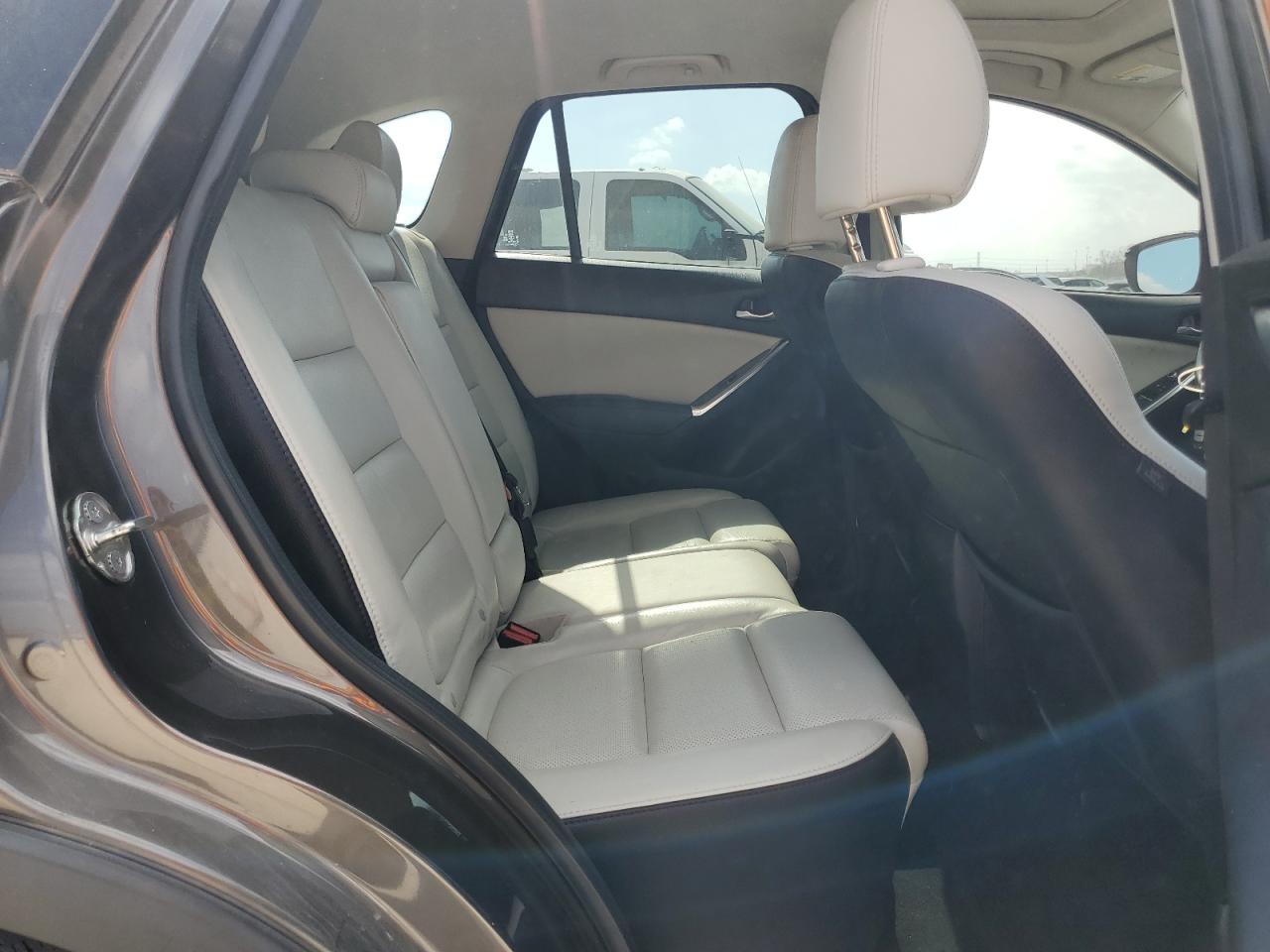 2016 Mazda CX-5 - Image 11