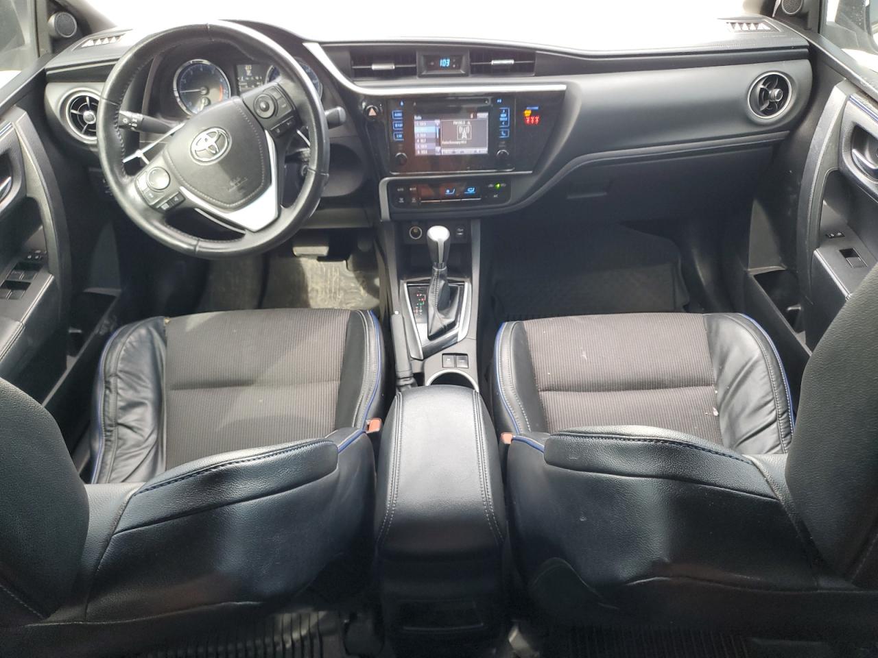 2018 Toyota Corolla - Image 8