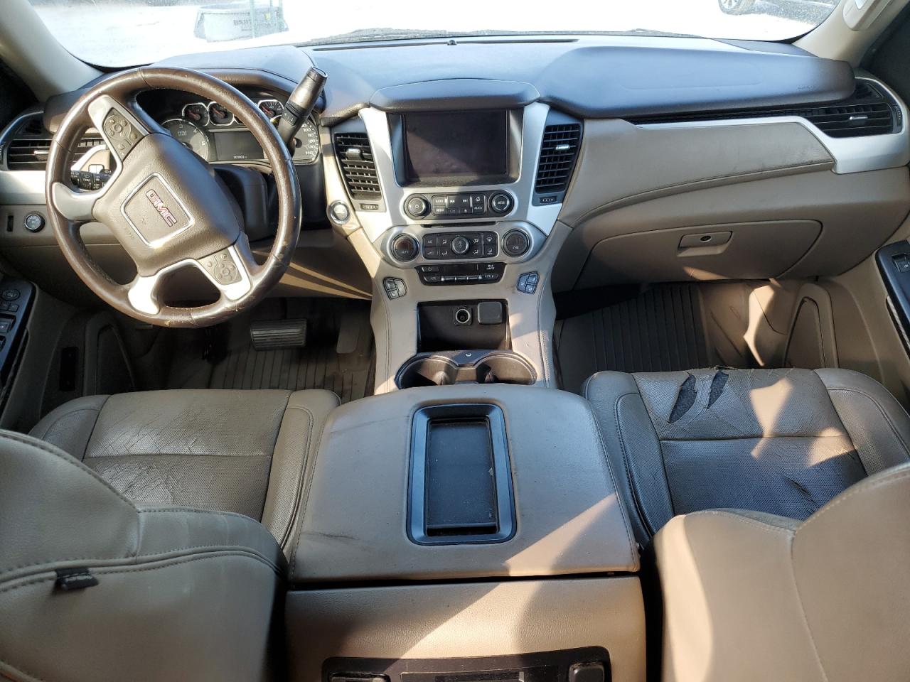 2015 GMC Yukon - Image 8