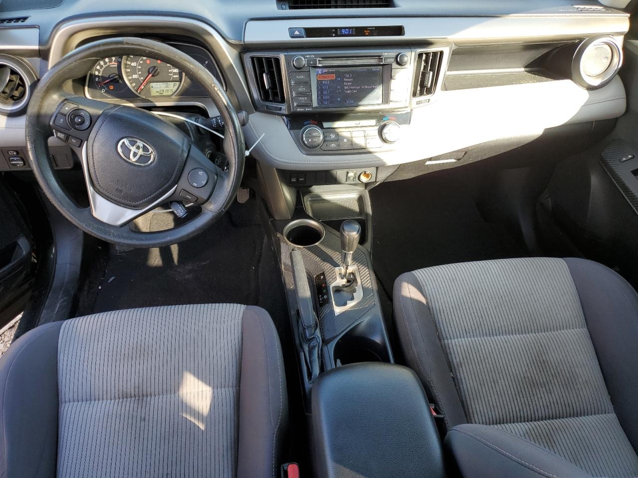 2013 Toyota RAV 4 - Image 8
