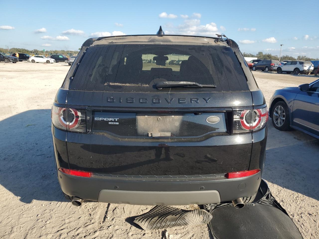 2018 Land Rover Discovery - Image 6