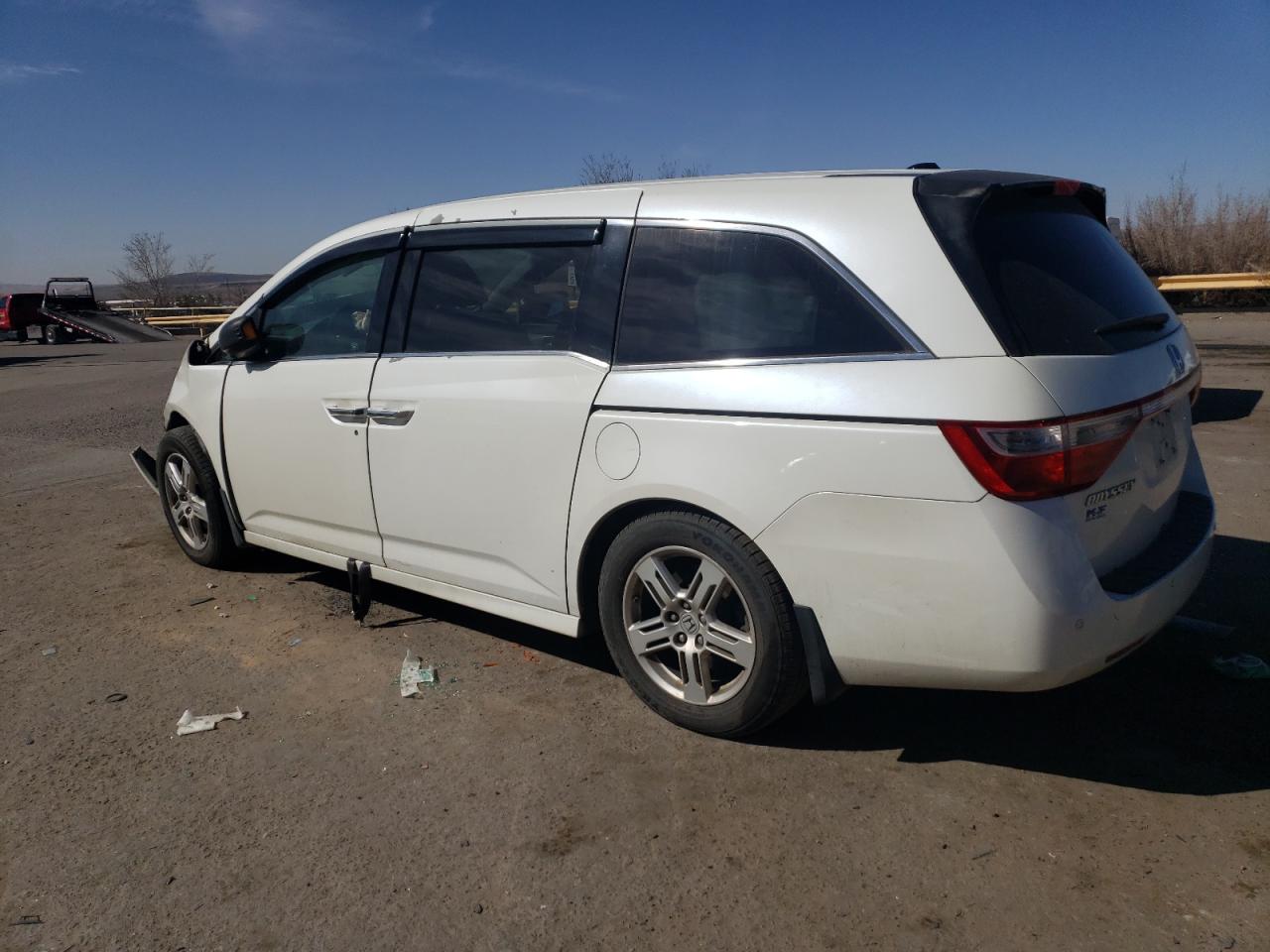 2012 Honda Odyssey - Image 2