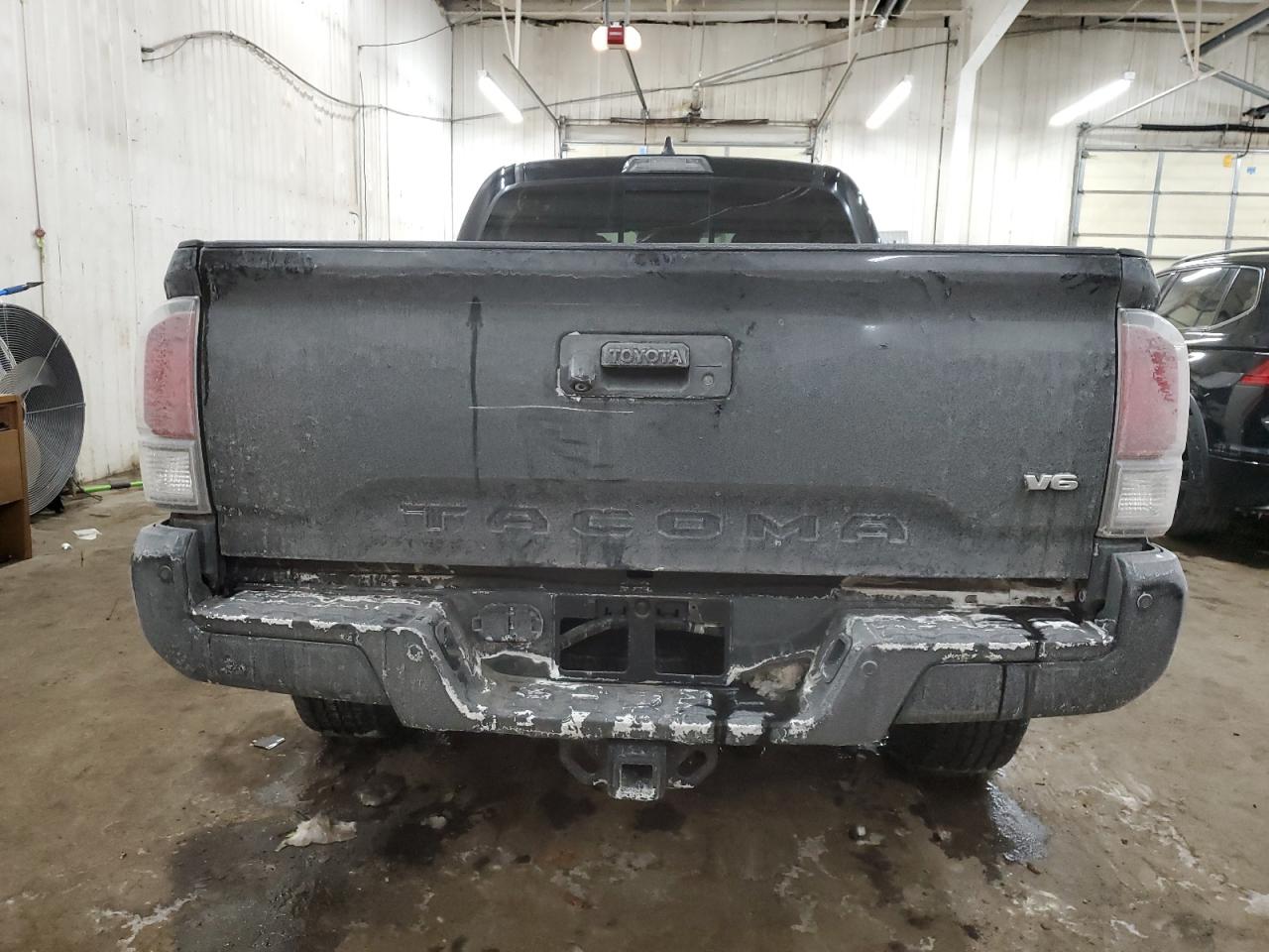 2022 Toyota Tacoma - Image 6